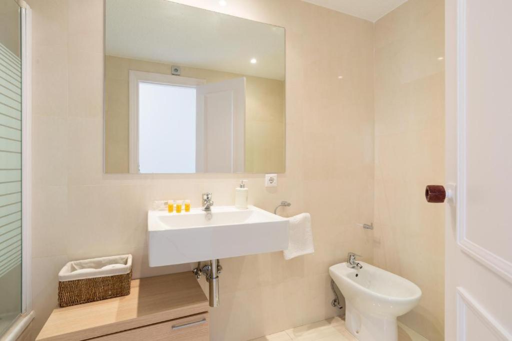 Sea View 1st Line Free Parking Appartement *